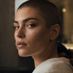 Buzz cut femme : cheveux ultra courts, look sophistiqué